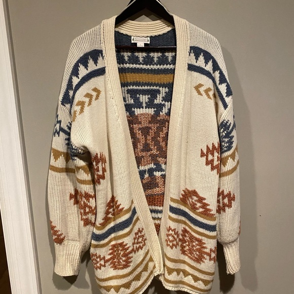 Western Cardigan - Picture 1 of 5